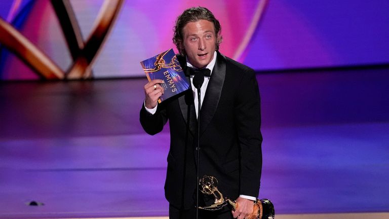 Jeremy Allen White accepts the award for outstanding lead actor in a comedy series for "The Bear" during the 76th Primetime Emmy Awards on Sunday, Sept. 15, 2024, at the Peacock Theater in Los Angeles. (AP Photo/Chris Pizzello)